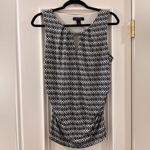 White House Black Market Geometric Women's Top